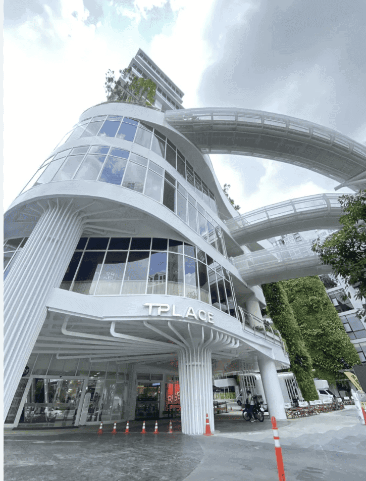The 7 luxury shopping centers in Bangkok - Keller Henson