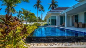 White Beach Villas Photos 02