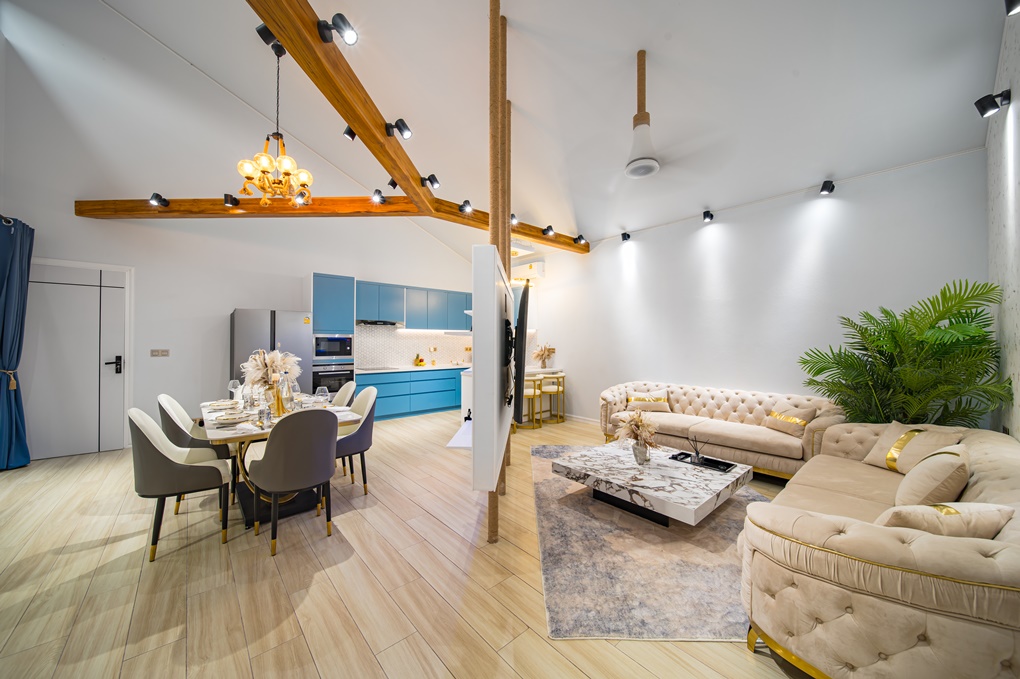 The-Moonriver-Living Room