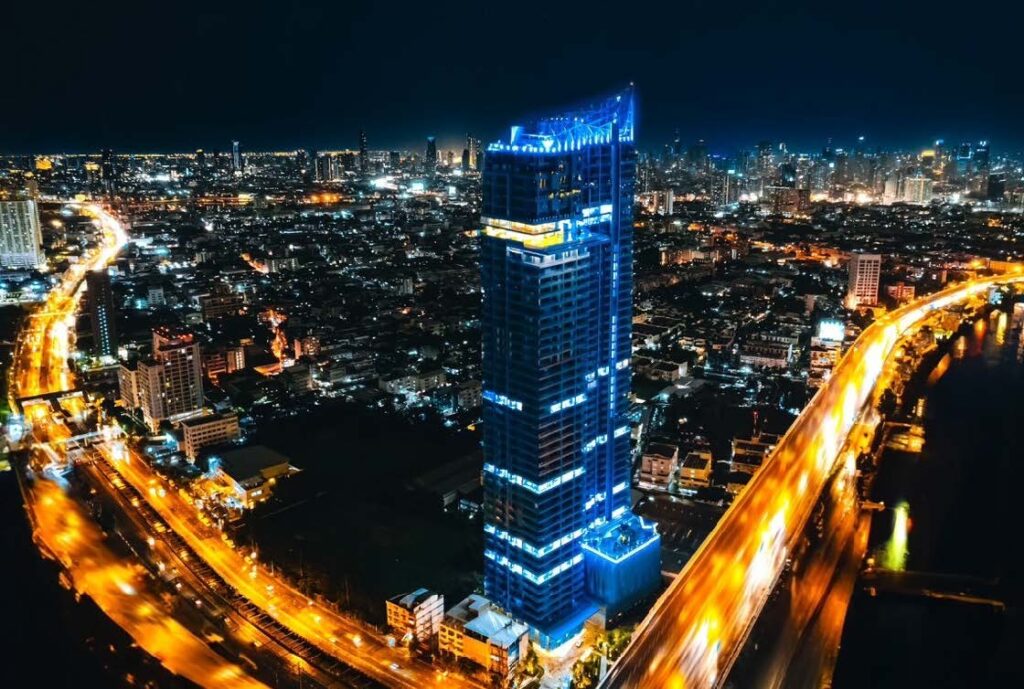 Sapphire Luxurious Condominium Rama 3 - Building view (2) Sapphire Luxurious Condominium Rama 3 - Building view