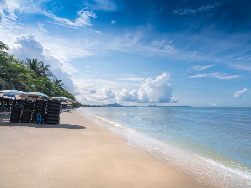 Bang Saen Beach