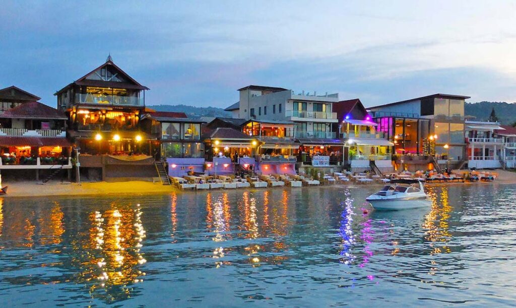 koh samui shopping mall - fisherman's village